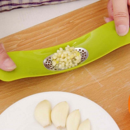 Garlic Press Crusher Chopper